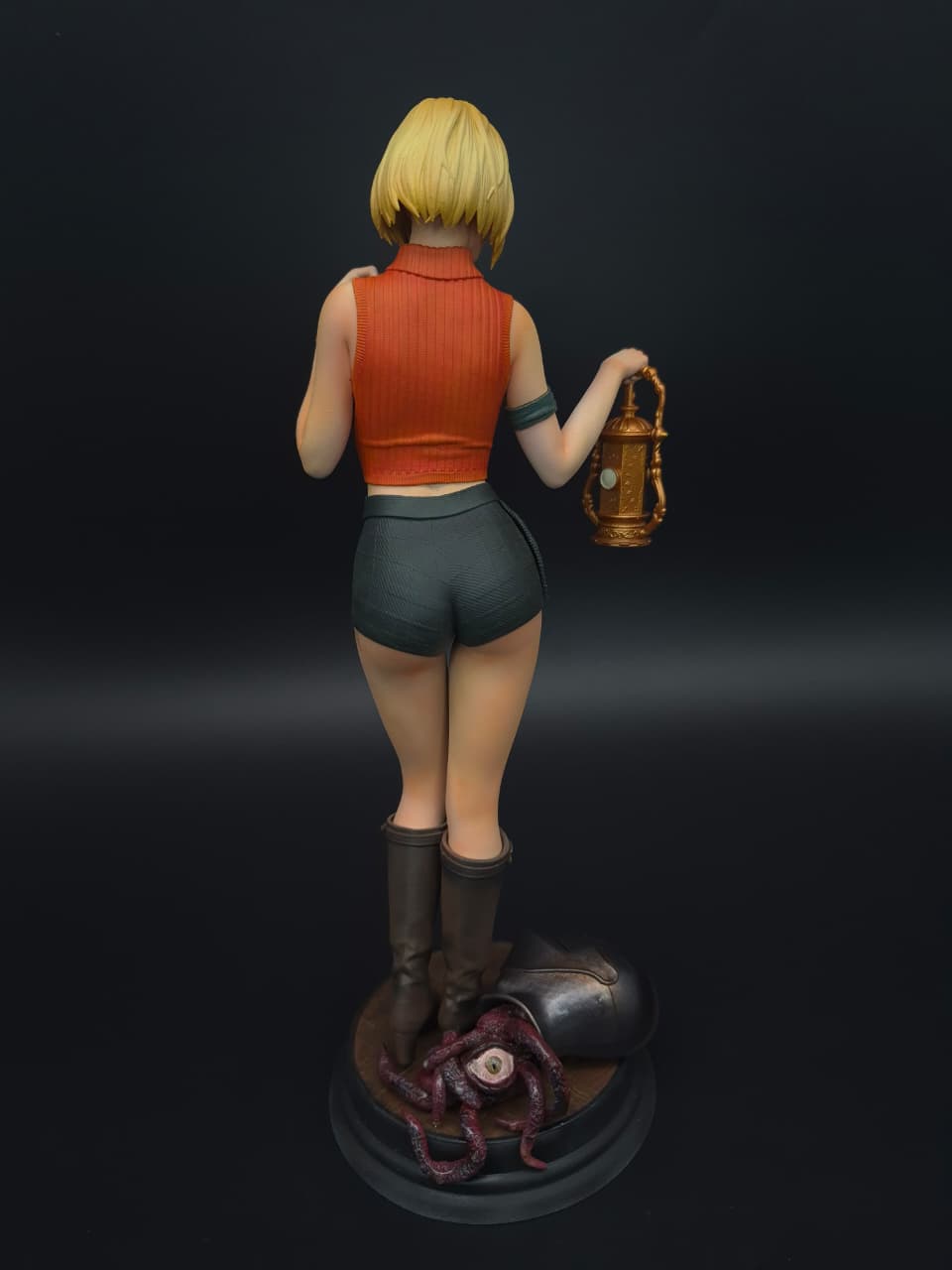 Ashley Graham - Resident Evil- Figura de Acción 31.5 cm - En Caja - Resina