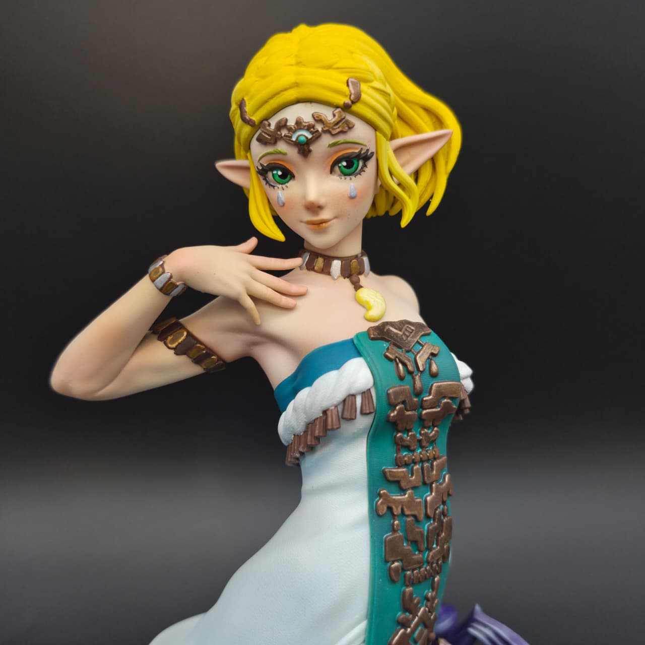 Princesa Zelda- The Legend of Zelda - Figura de Acción 30cm - En Caja - Resina