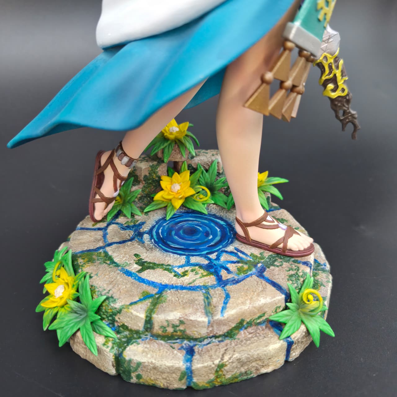 Princesa Zelda- The Legend of Zelda - Figura de Acción 30cm - En Caja - Resina