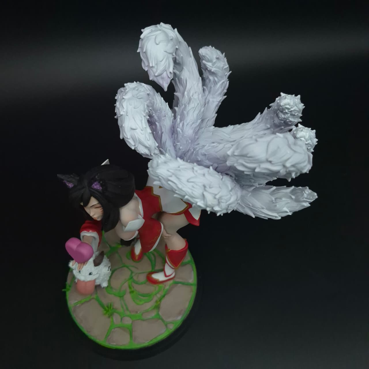 Ahri- League of Legends - Figura de Acción 24.5 cm - En Caja- Resina