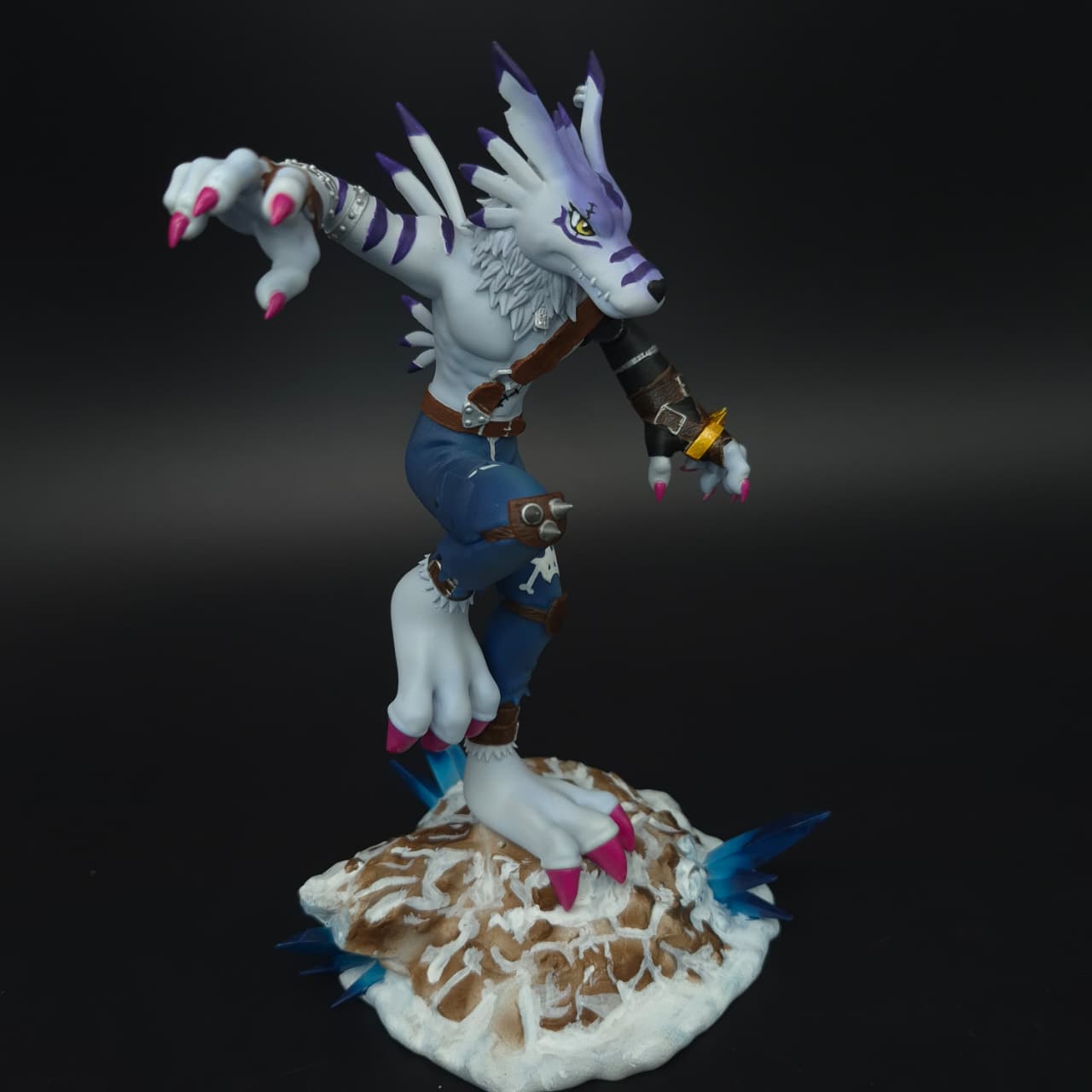 Weregarurumon -Digimon- Figura de Acción 21 cm - En Caja
