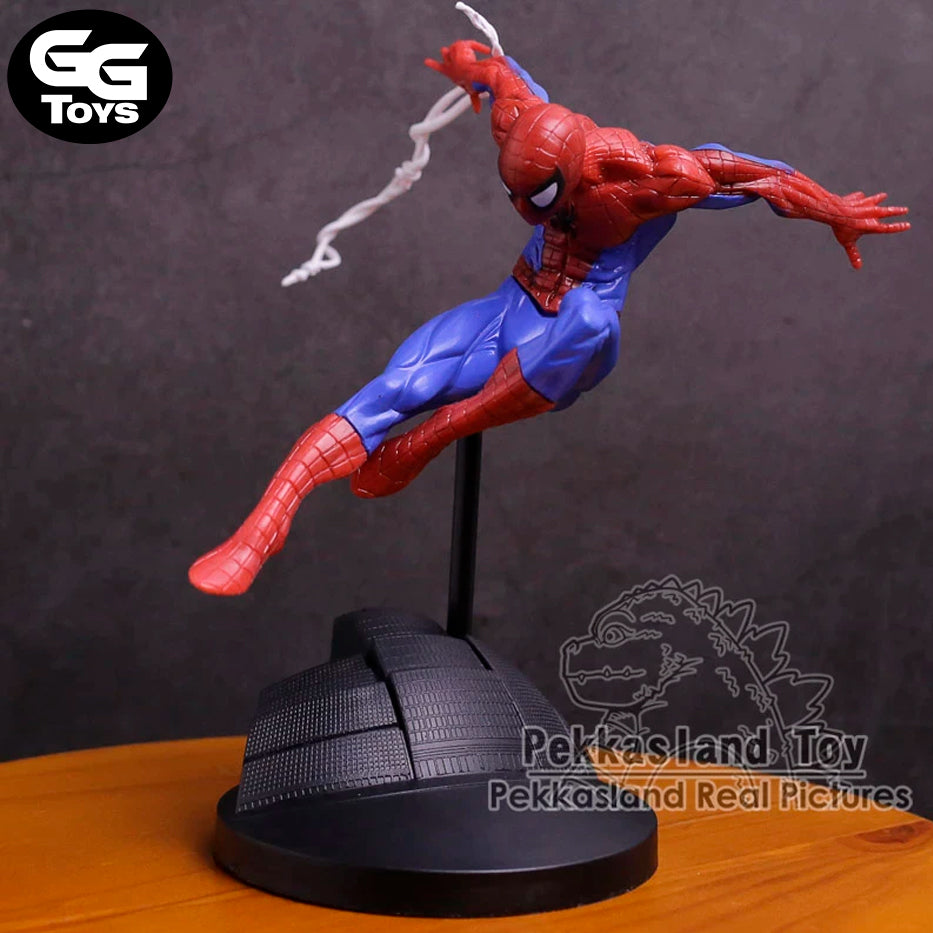 Spiderman - Marvel - Figura de Acción 18 cm - PVC / Plástico