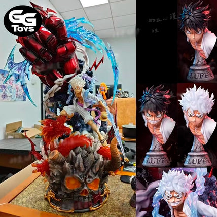 PRÓXIMAMENTE Luffy Gear 5 con 4 Cabezas - One Piece - Figura de Acción 33 cm - En Caja - PVC / Plástico