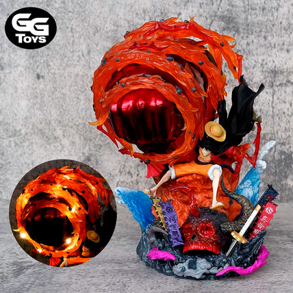 PRÓXIMAMENTE Luffy Puño de Fuego con Luz - One Piece - Figura de Acción 23 cm - En Caja - PVC / Plástico