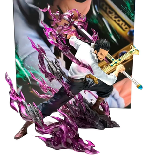 PRÓXIMAMENTE Mihawk Ataque - One Piece - Figura de Acción 35 cm - En Caja - PVC / Plástico