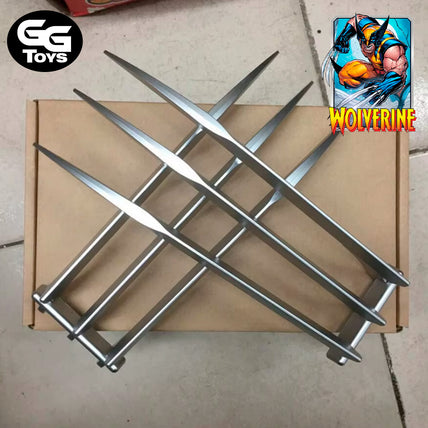 PRÓXIMAMENTE Garras Wolverine - Marvel Comics - Cosplay 25 cm - En Caja - PVC / Plástico