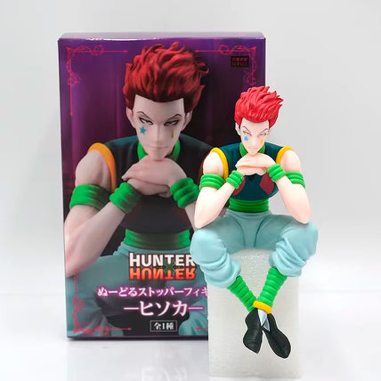 PRÓXIMAMENTE Hisoka Sentado - Hunter x Hunter - Figura de Acción 13 cm - En Caja - PVC / Plástico