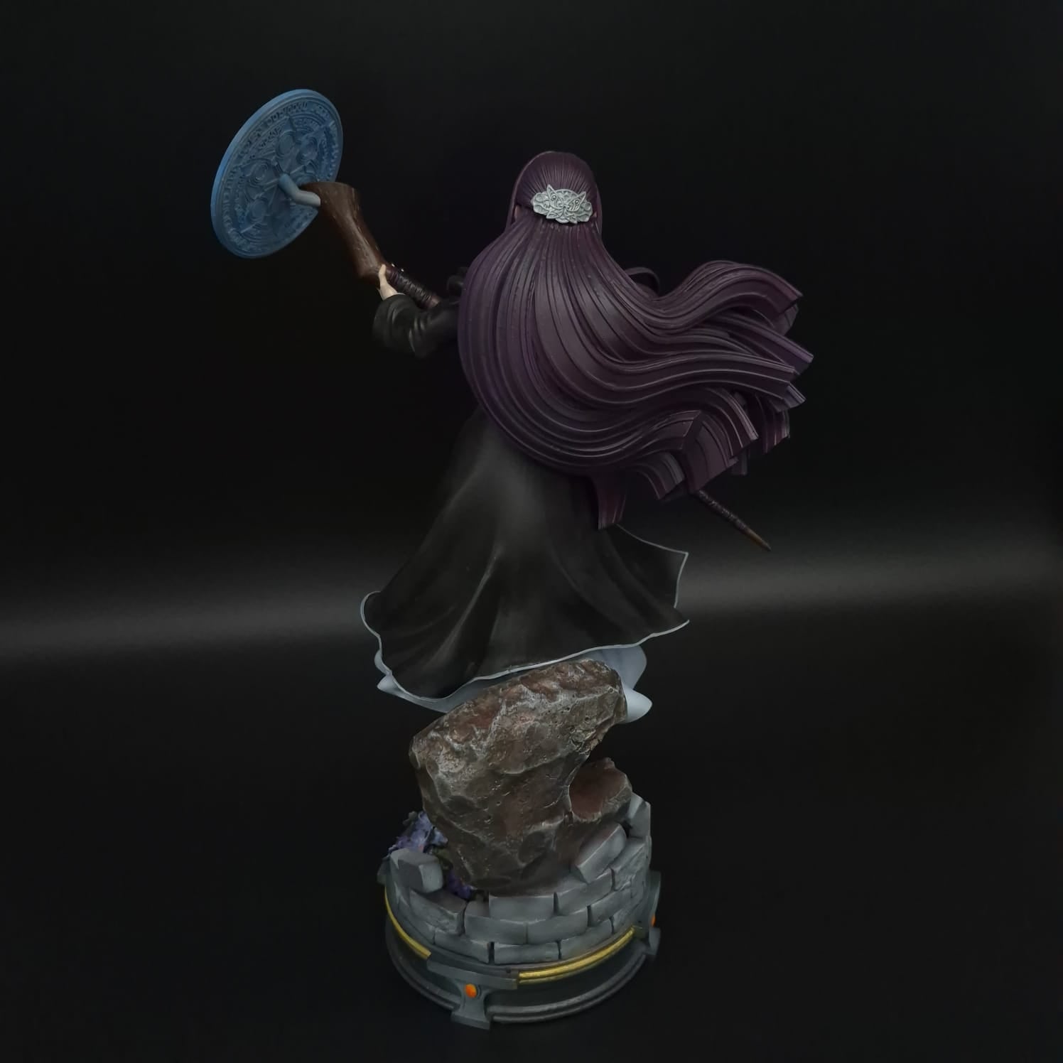 Fern- Soso no Frieren  - Figura de Acción 34 cm - En Caja - Resina