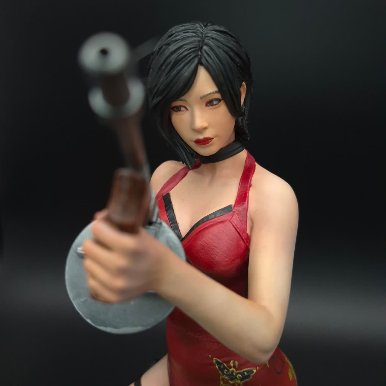 Ada Wong -Resident Evil - Figura de Acción 33 cm - En Caja - Resina
