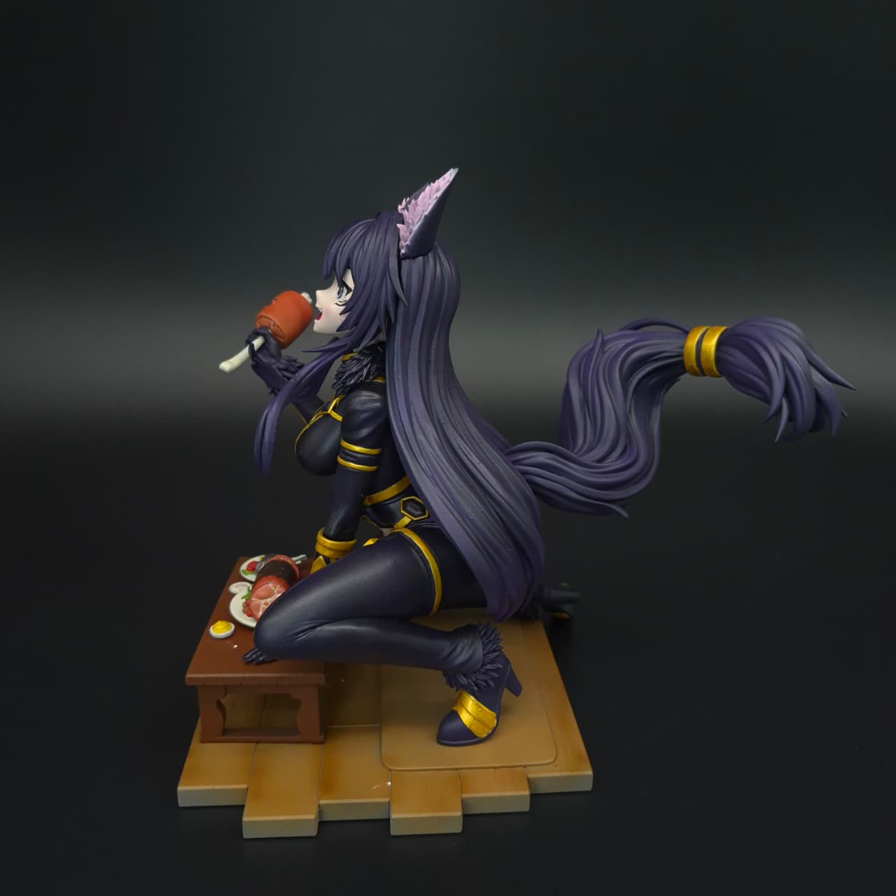Delta- The eminence in shadow - Figura de Acción 20 cm - En Caja - Resina