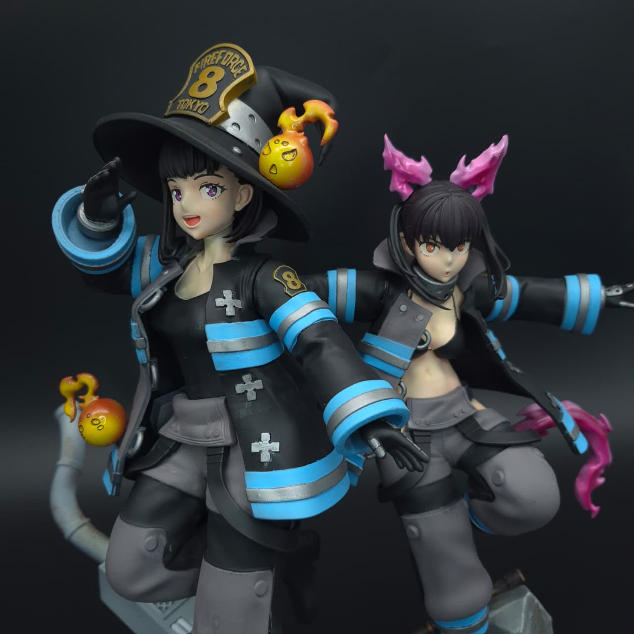 Tamaki y Maki - Fire Force- Figuras de Acción - En Caja - Resina