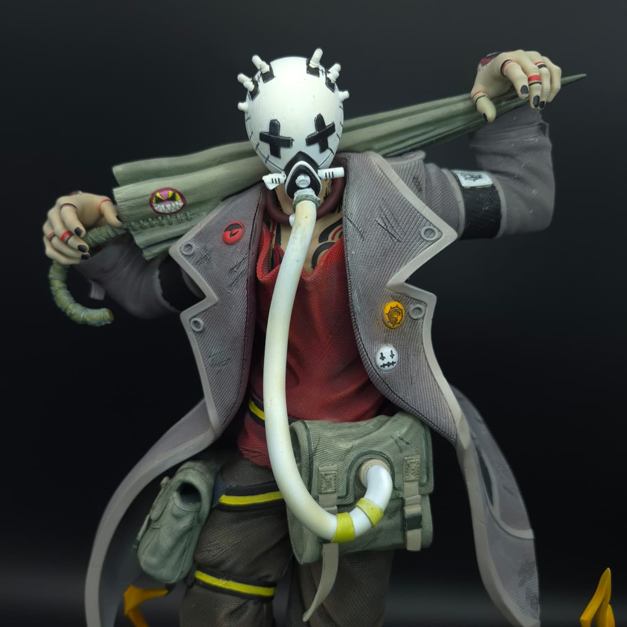 Enjin 2 cabezas- Gachiakuta - Figura de Acción 34 cm - En Caja - Resina