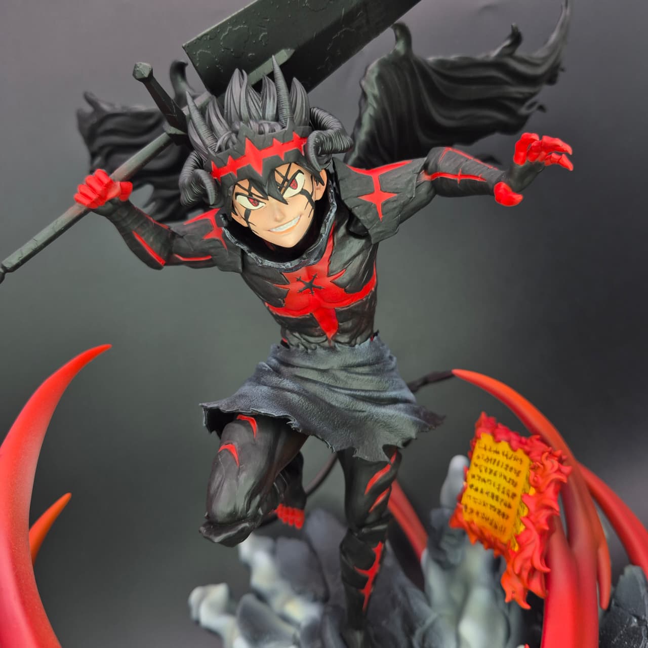 Asta Trasformado- Black Clover - Figura De Accion- 32 cm- En caja