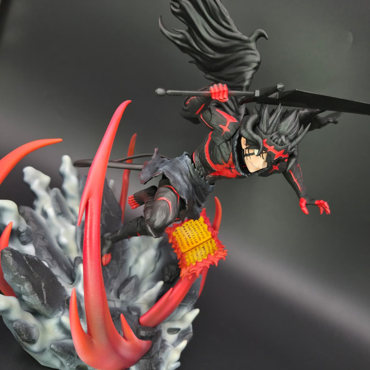 Asta Trasformado- Black Clover - Figura De Accion- 32 cm- En caja