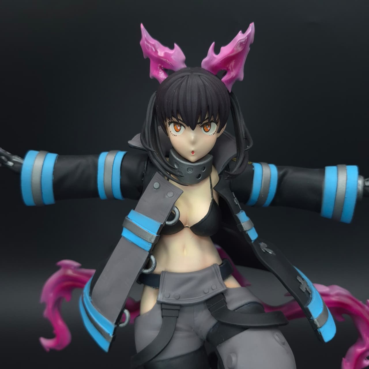 Tamaki y Maki - Fire Force- Figuras de Acción - En Caja - Resina