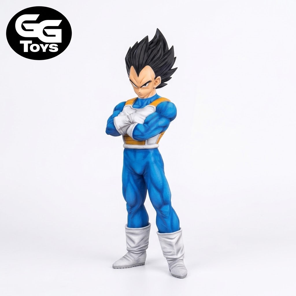 Vegeta Brazos cruzados- Dragon Ball - Figura de Acción 24 cm - PVC / Plástico