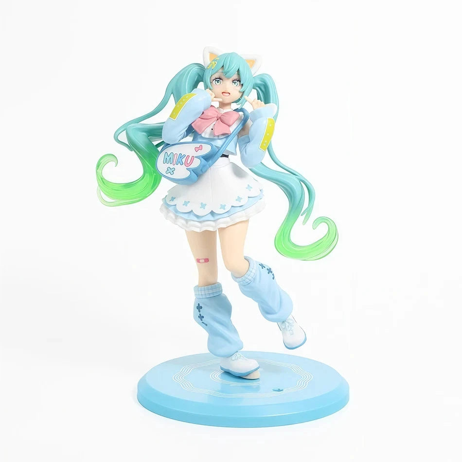 Hatsune Miku Gatita- Vocaloid - Figura de Acción 19 cm - En Caja - PVC / Plástico (Copia)