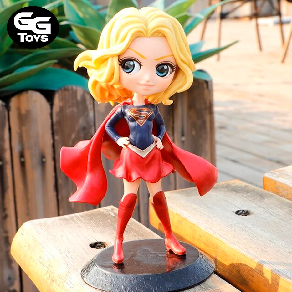 Super Girl DC Comics - Figura de Acción 15 cm - PVC / Plástico