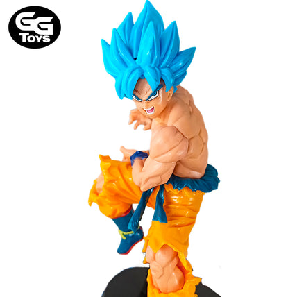 Goku SSJ Blue Fighters- Dragon Ball Super - Figura d Acción 17 cm - En Caja - PVC / Plásticoe - GG Toys